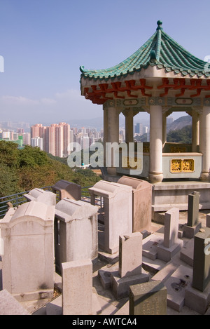 Dh Chai Wan Chai WAN Friedhof HONG KONG chinesische Pagode Friedhof Grabstein skyscraper Gehäuse China moderne Steine Stockfoto