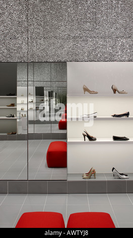 KURT GEIGER SHOP, LIVERPOOL, UK Stockfoto