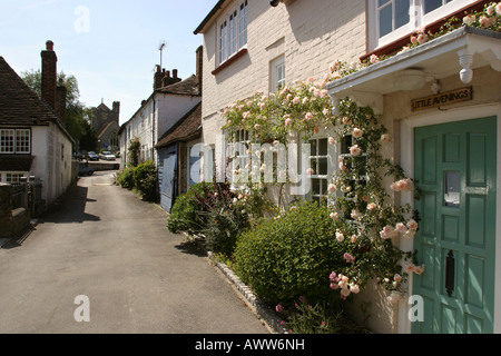 UK West Sussex Angmering Ferienhäuser in Church Lane Stockfoto