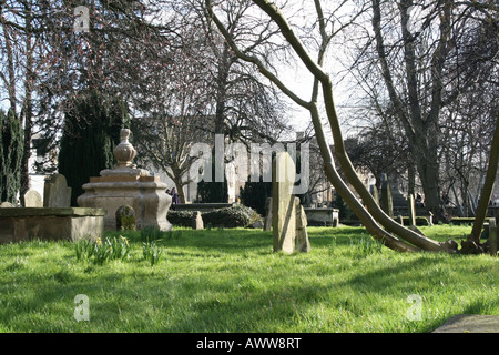 St Giles Kirche Friedhof Oxford zeigt William Townesend Denkmal vor der Restaurierung Stockfoto