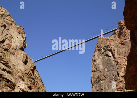 Welt s höchste Hängebrücke 1 053 ft über dem Fluss überquert Royal Gorge Colorado USA über den Arkansas River Stockfoto