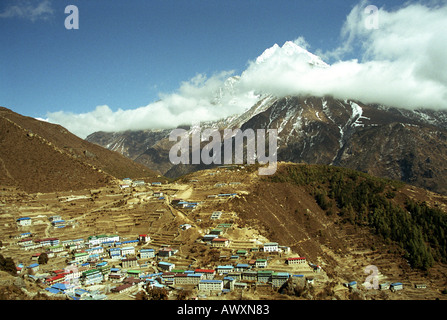 Das Dorf von Namche Bazar in der Khumbu-Region in Nepal Stockfoto