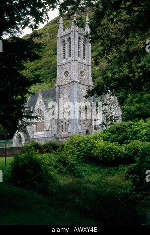 Die Kirche in Kylemore Abbey, in der Nähe von Letterfrack, Connemara, Irland Stockfoto