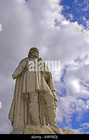 Die beschädigte Statue von König Alfred der Große Marktplatz wantage Großbritannien Stockfoto