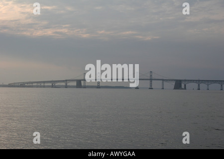 Der Chesapeake Bay Bridge gesehen aus dem Süden in den späten Nachmittag Stockfoto