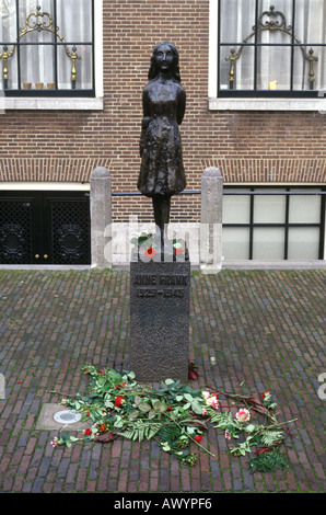 Statue von Anne Frank in Amsterdam Niederlande Stockfoto