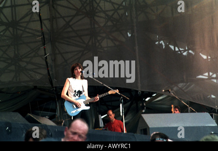 Chrissie Hynde und den Prätendenten führen in Dublin s Croke Park im Jahr 1987 Stockfoto