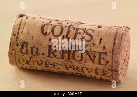 Côtes du Rhône Wein Korken Stockfoto