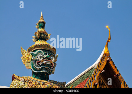 Dämon Wache (Dschaks), Wat Phra Kaeo Grand Palace (Tempel des Smaragd-Buddha), Bangkok, Thailand, Südostasien, Asien Stockfoto