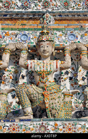 Wat Arun (Tempel der Morgenröte), Bangkok, Thailand, Südostasien Stockfoto