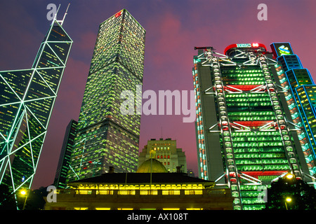 China, Hongkong, Central, Nacht Blick auf Statue Square Stockfoto