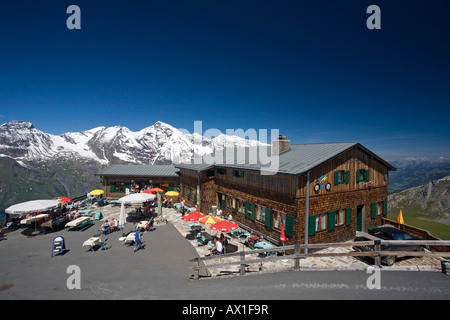 Edelweisshuette auf Edelweissspitze Großglockner-Hochalpenstraße, Nationalpark Hohe Tauern, Kärnten, Österreich Stockfoto