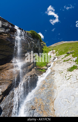 Fensterbach Wasserfall Großglockner Hochalpenstraße, Nationalpark Hohe Tauern, Kärnten, Österreich Stockfoto