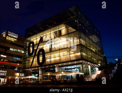 Kunstmuseum Stuttgart bei Nacht, Stuttgart, Baden-Württemberg, Deutschland, Europa Stockfoto