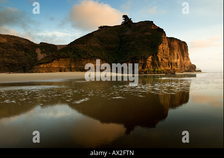 Pomponio State Beach bei Sonnenuntergang Stockfoto