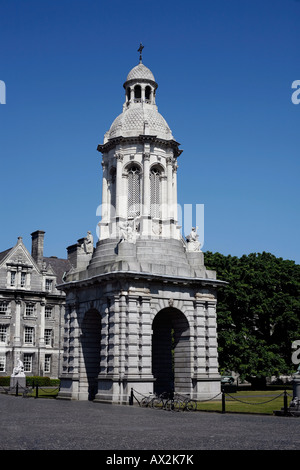 Campanile am Trinity College in Dublin, Irland. Stockfoto