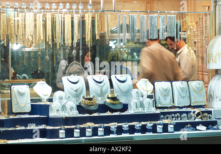 Juweliergeschäft - Abu Dhabi Gold Souk Stockfoto