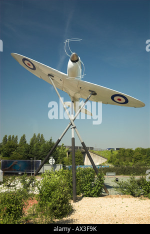 Modell der Original Prototyp Spitfire außen Southampton Flughafen Eastliegh Stockfoto