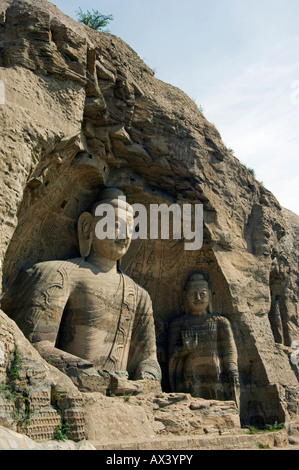 China, Provinz Shanxi Datong. Buddhistische Statuen von Yungang Grotten schneiden während der nördlichen Wei-Dynastie (460 n. Chr.). Stockfoto