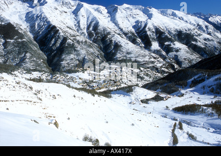 Auron Bahnhof Winter Mercantour Bergtal Alpes-MAritimes 06 französische Alpen Paca Frankreich Europa Stockfoto