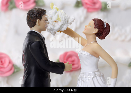 Braut und Bräutigam Cake Topper Stockfoto