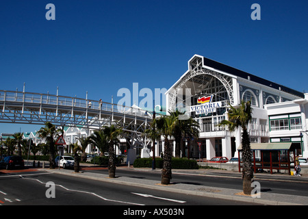 Eingang zum Victoria Wharf entlang Wellenbrecher Boulevard V & A Waterfront Kapstadt westlichen Kapprovinz in Südafrika Stockfoto