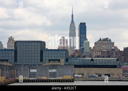 Jacob Javits Convention Center New York City vom Hudson River aus gesehen Stockfoto