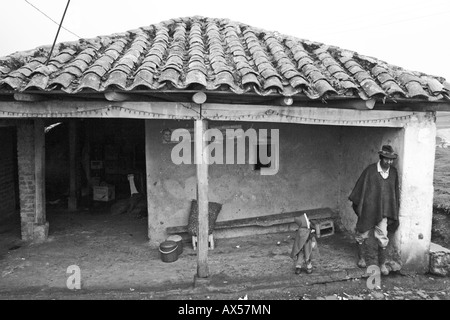 Armenhaus in der Conutryside, Paipa, Boyacá, Kolumbien, Südamerika Stockfoto