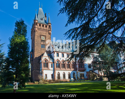 Weinheimer Schloss, derzeit tätig als Rathaus und Sitz der Stadtverwaltung in Weinheim, Baden-Württemberg, Deutschland Stockfoto