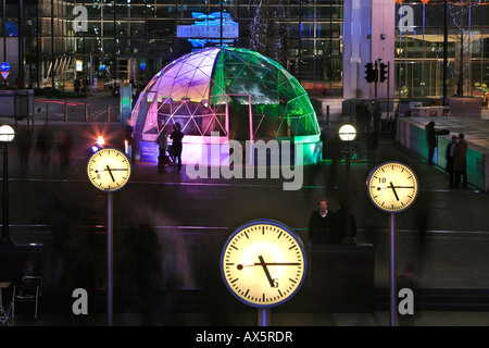 Canary Wharf, Canada Square und kanadischen Pavillon, Docklands, London, England, UK, Europa Stockfoto