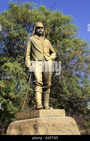 Victoria Falls, Sambia/Simbabwe, Afrika. Statue von David Livingstone. Stockfoto