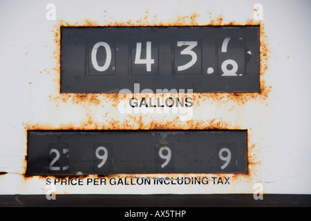 Rostige Display, Zapfsäule, USA Stockfoto