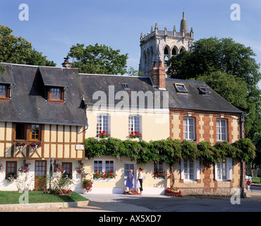 FRANKREICH NORMANDIE LE BEC-HELLOUIN Stockfoto