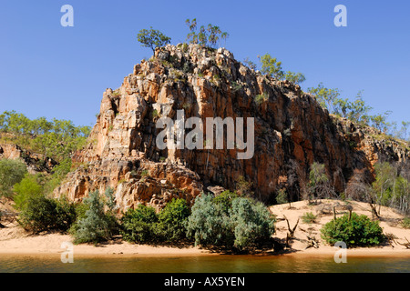 Sand und Fels Ufer an der Katherine Gorge, Nitmiluk Nationalpark, Northern Territory, Australien Stockfoto