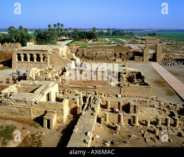 EG - LUXOR: Tempel der Hathor in Dendera in der Nähe von Luxor Stockfoto