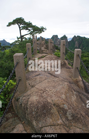 Treppe am Berg Huangshan-Gebirge, Huangshan, Anhui Provinz, China Stockfoto