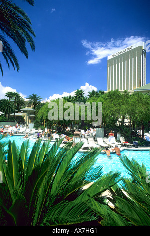 Pool im Hotel Mandalay Bay, Las Vegas, Nevada, USA Stockfoto