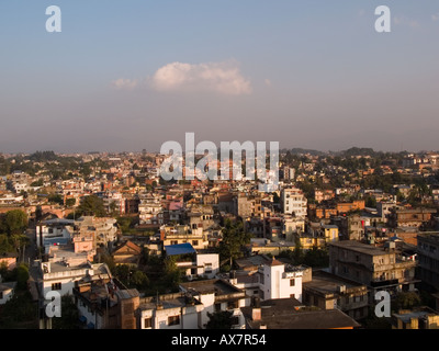 Dächer der Stadt KATHMANDU Ansicht Nord-Ost im Abendlicht Kathmandu-Nepal-Asien Stockfoto