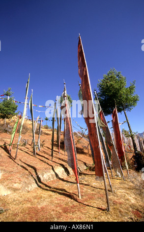 Bhutan Thimpu Gebetsfahnen auf Changankha Lhakhang Stockfoto