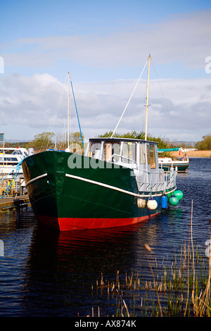 Stahl geschält Cruiser Boot Kilgarvan Hafen Co. Tipperary Irland. Stockfoto