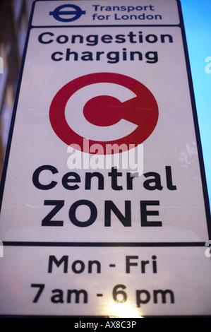 Straßenschild in London Congestion Charge Stockfoto