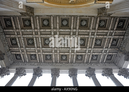 Die Decke am Eingang zum Fitzwilliam Museum. Cambridge. Cambridgeshire. East Anglia. VEREINIGTES KÖNIGREICH. Stockfoto