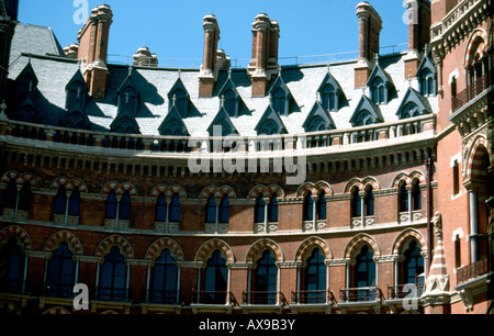 Detail der St Pancras Bahnhof Midland Hotel London Stockfoto