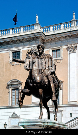 Statue von Marcus Aurelius auf dem Kapitol In Rom die Hauptstadt Italiens Stockfoto