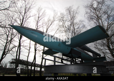 V1 Doodlebug auf Peenemünde Weltkrieg zwei Rakete Technologie Forschung Website angezeigt Stockfoto