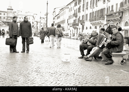 Rom-Street Performer bei italienischen Piazza navona Stockfoto