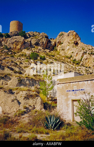 Burg aus dem 11. Jahrhundert in Castalla, Spanien Stockfoto