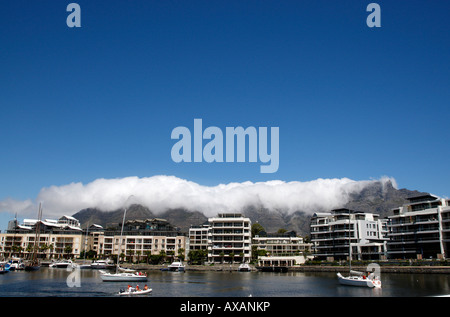 Blick von der Nord-Werft über die Waterfront Marina V & eine Waterfront Kapstadt westlichen Kapprovinz in Südafrika Stockfoto