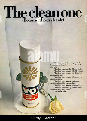1960er Jahren April 1969 Magazin Werbung für Alberto VO5 Haarspray für nur zur redaktionellen Nutzung Stockfoto