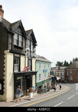 Wells Road Blick auf Kirche Straße Great Malvern Worcestershire Stockfoto